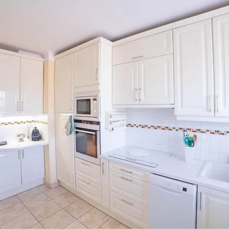 Elegance - Balcony & Quiet Near Shops Appartamento Cannes